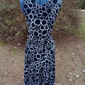 TALBOTS Black/White Sleeveless Midi Dress 6